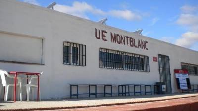 Zona de vestidors del camp de futbol de Montblanc