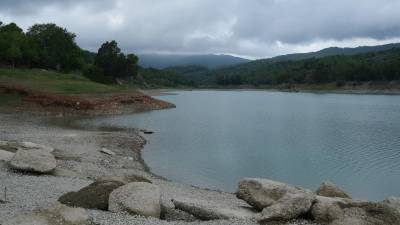 Riudecanyes, que recibe agua del Siurana, está al 32% de su capacidad. FOTO: FABIÁN ACIDRES