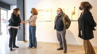 La Galería d’Art Anquin’s de Reus acogió ayer la presentación de la Setmana de l’Art.Foto: fabiián acidres