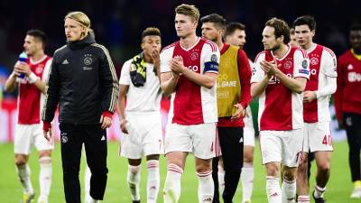 Matthijs de Ligt es capitán del Ajax pese a que solo tiene 19 años. FOTO: EFE