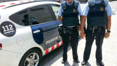 Los mossos d'esquadra han comenzado a tomar declaraciones.