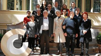 Fotografia de família dels guardonats amb els Premis Nacionals de Cultura 2019, a Barcelona. FOTO: ACN