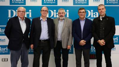 Los cinco representantes de empresas e instituciones destacadas en el sector agroalimentario del Camp de Tarragona y Terres de l’Ebre. Foto: F.A
