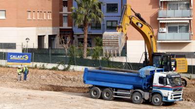 Moviments de terra per la construcció de la nova facultat de la URV al Campus Catalunya. FOTO: ACN