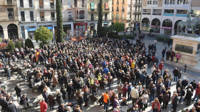 Una manifestación de jubilados en la Plaça Prim de Reus. Foto: Pere Ferré