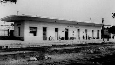 Imagen histórica de la estación en su primera época.