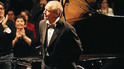 El pianista Ivo Pogorelich es reconocido a nivel mundial y actuará en Reus el próximo 21 de mayo. FOTO: Associació de Concerts de Reus