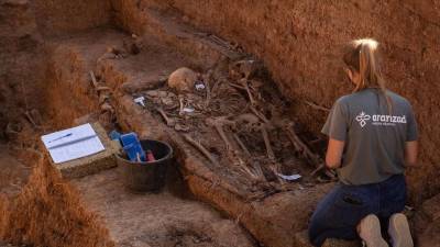 Una de las reivindicaciones es exhumar los restos de la víctima para poder entregarlos a la familia. FOTO: EFE