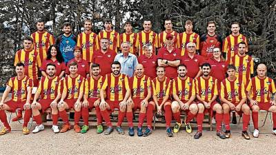 La plantilla del Xerta posa esta temporada. FOTO: TONI CID