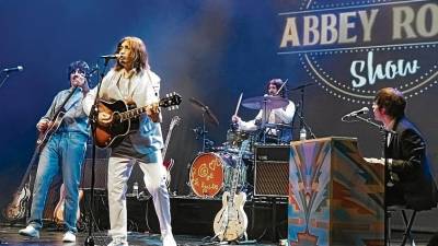 El cuarteto barcelonés Abbey Road, tributo a The Beatles, durante una actuación. FOTO: CEDIDA