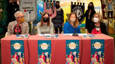 Imagen de la presentación del programa y el cartel del Carnaval de este año. Foto: Cedida
