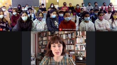 El encuentro virtual de los alumnos con la escritora Irene Vallejo.