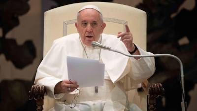 El papa Francisco 'bendice' las uniones civiles homosexuales. Foto: EFE