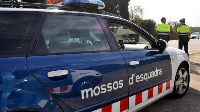 Imagen de archivo de un vehículo de los Mossos d'Esquadra. FOTO: DT