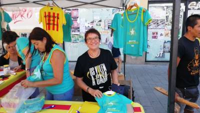 Un stand de la ANC en Tarragona de venta de material para la Diada de este miércoles. Foto: ANC Tarragona