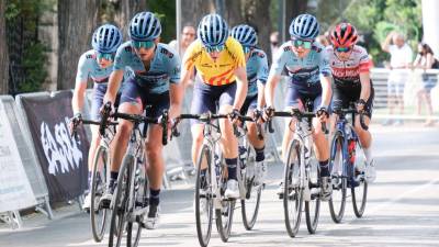 El equipo Massi-Tactic UCI Women's Teams durante una de las carreras de este fin de semana