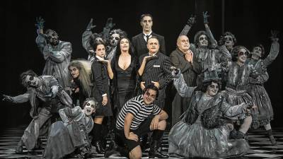 La Familia Addams se reúne todos los días en el Teatro Coliseum de BCN para hacernos reír. FOTO: letsgo