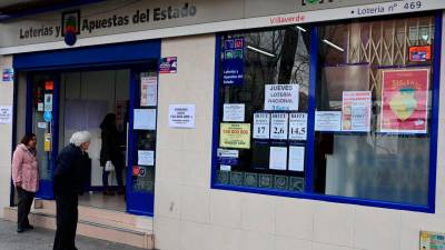 Imagen de archivo de una administración de Lotería. Foto: EFE