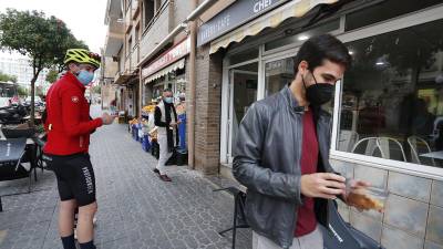 El comercio es uno de los sectores más afectados por la crisis del coronavirus. Pere Ferré