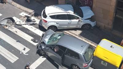 El accidente ha tenido lugar en el cruce entre la calle Apodaca y Orosi