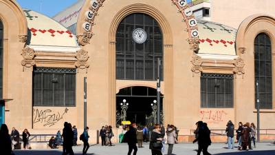 El Mercat Central tindrà un carrilló amb les figures del Seguici de Tarragona. PERE FERE
