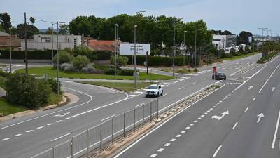 La rotonda irá encajada entre la avenida de Tarragona y la calle Estanislau Mateu. FOTO: Alfredo González