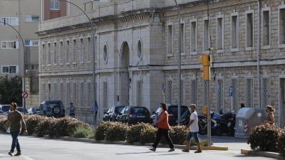 El joven fue detenido el lunes cuando salía del Centre Obert de Tarragona. FOTO: PERE FERRÉ