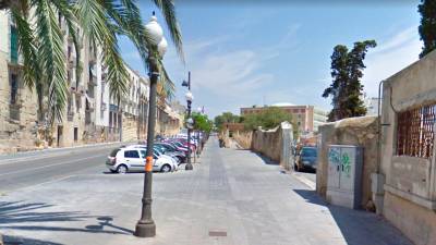 El segundo multado este fin de semanas fue en el Passeig de Sant Antoni. FOTO: Google Street View