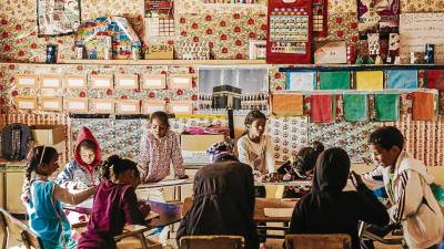 El proyecto visita y colabora con las siete escuelas del campamento de Smara en Tinduf, Aregelia. FOTO: Albert Rué