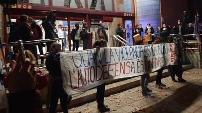 Manifestación unitaria del Camp de Tarragona por el 25-N, este jueves por la tarde en Reus. Foto: ERC Reus