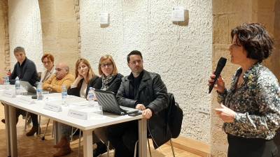 La mesa redonda sobre enfermedades minoritarias que se celebró este jueves en Reus. FOTO: CEDIDA