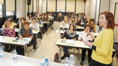 Imagen de la I Jornada d’Infermeria Integrativa de Tarragona ‘Tècniques complementàries per a la pràctica diària’. FOTO: alba mariné