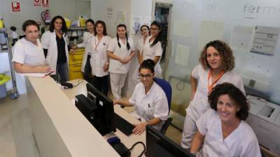 El equipo de cuidados paliativos del Hospital Sociosanitari Francolí, ubicado junto al Hospital Joan XXIII. FOTO: LLUÍS MILIAN