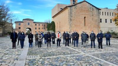 Los integrantes del encuentro de esta mañana, en el Monestir de Poblet. CEDIDA