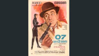 Cartel de ‘Agente 007 con el 2 delante’ (1967), en que Cassen parodiaba a James Bond.