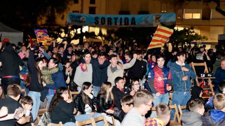 Aficionados del Barça en Riudoms. Foto: Alba Mariné