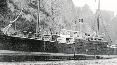 El vapor brit&aacute;nico Perim, naufragado el 21 de octubre de 1917 cerca del cabo de Salou. FOTO: Col&bull;lecci&oacute; J.M. Castellv&iacute;