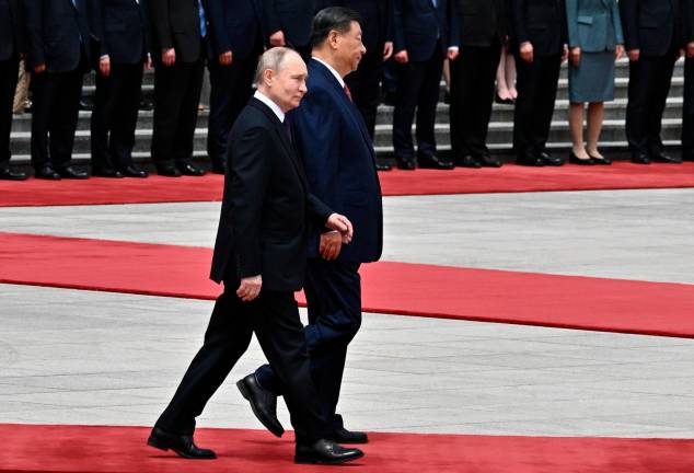 Vladimir Putin, con el presidente chino, Xi Jinping. Foto: EFE