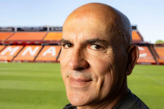 Luis César posa para el Diari de Tarragona en la entrevista concedida este martes. Foto: Àngel Ullate