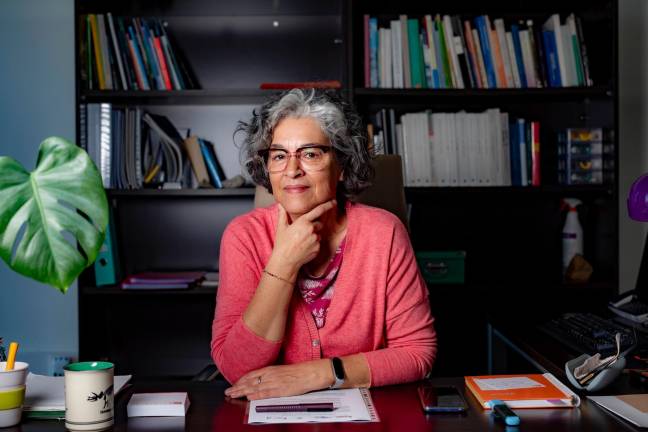 La directora Marina Mosquera, en su despacho en el IPHES, en Tarragona. Foto: Àngel Ullate