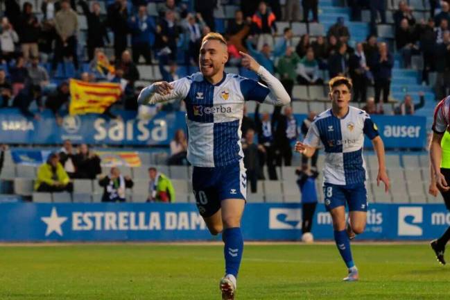 Cristian Herrera celebra un gol conseguido con el Sabadell en la Nova Creu Alta. Foto: CE Sabadell