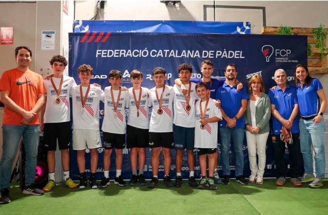 Jugadores de la Selecció de Tarragona de menores masculina. Foto: FC Pàdel