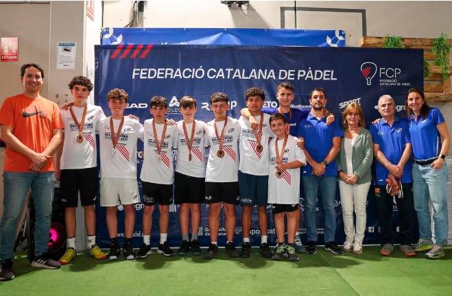 Jugadores de la Selecció de Tarragona de menores masculina. Foto: FC Pàdel