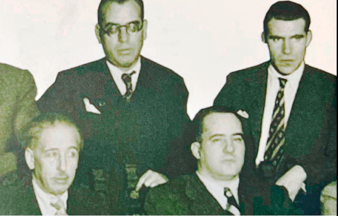 Lluís Companys i Josep Tarradellas i darrere els nous consellers del PSU Joan Comorera i Miquel Valdès. Foto: cedida