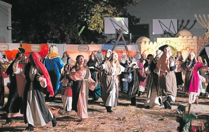 Un momento del pesebre viviente en la Iglesia Protestante de Salou. Foto: Alba Mariné