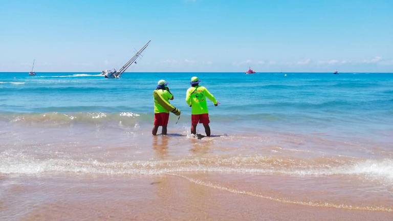 $!El Vendrell ampliará los horarios de socorrismo en la playa el próximo verano