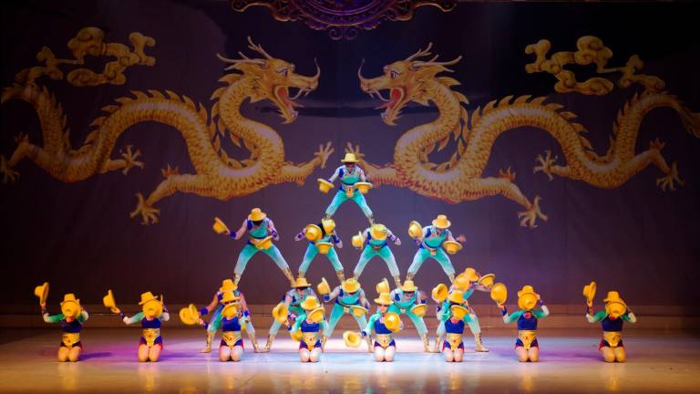 Los espectáculos del Gran Circo Acrobático de China llevan al escenario impresionantes malabarismos y equilibrios a cargo de una treintena de artistas. Foto: DT