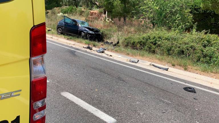 El coche accidentado. Foto: DT