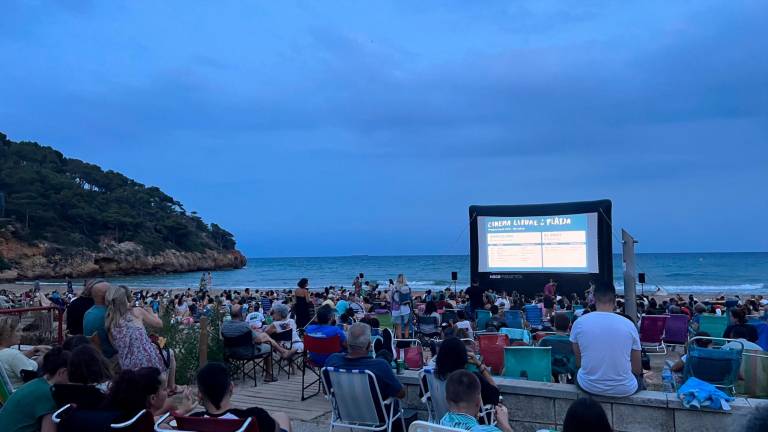 La passada edició del Cinema Lliure a la Platja a Tarragona. Foto: Cinema Lliure