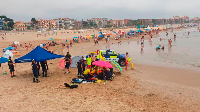 Según datos de Protección Civil, desde el 2014 han muerto en Catalunya un total de 223 personas ahogadas en las playas. Foto: DT